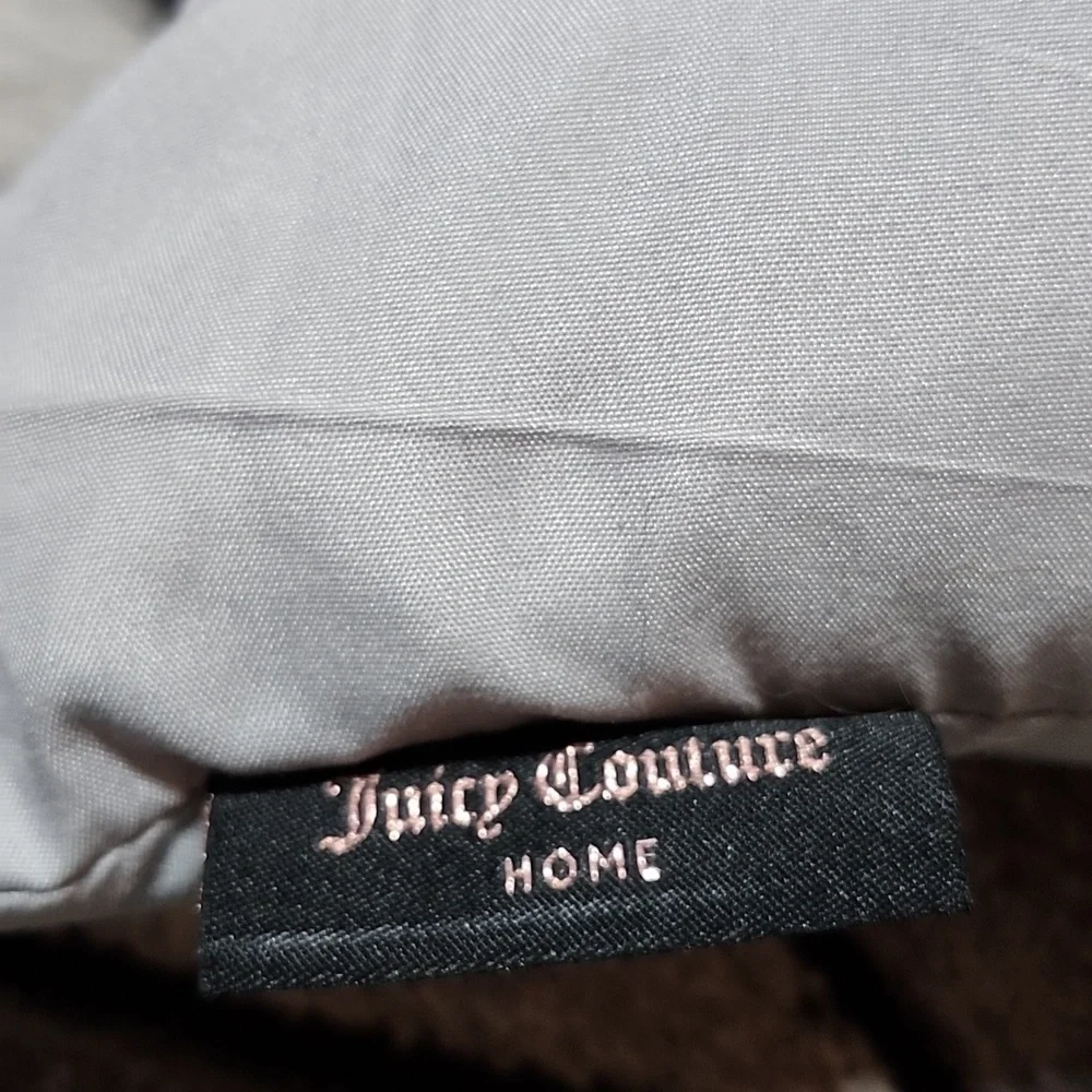 JUICY COUTURE EMBROIDERED EIFFEL TOWER 